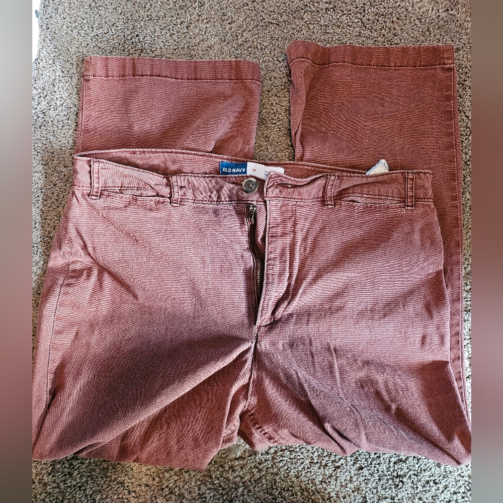 Old Navy high waisted, wide legs in mauve. Size 14.